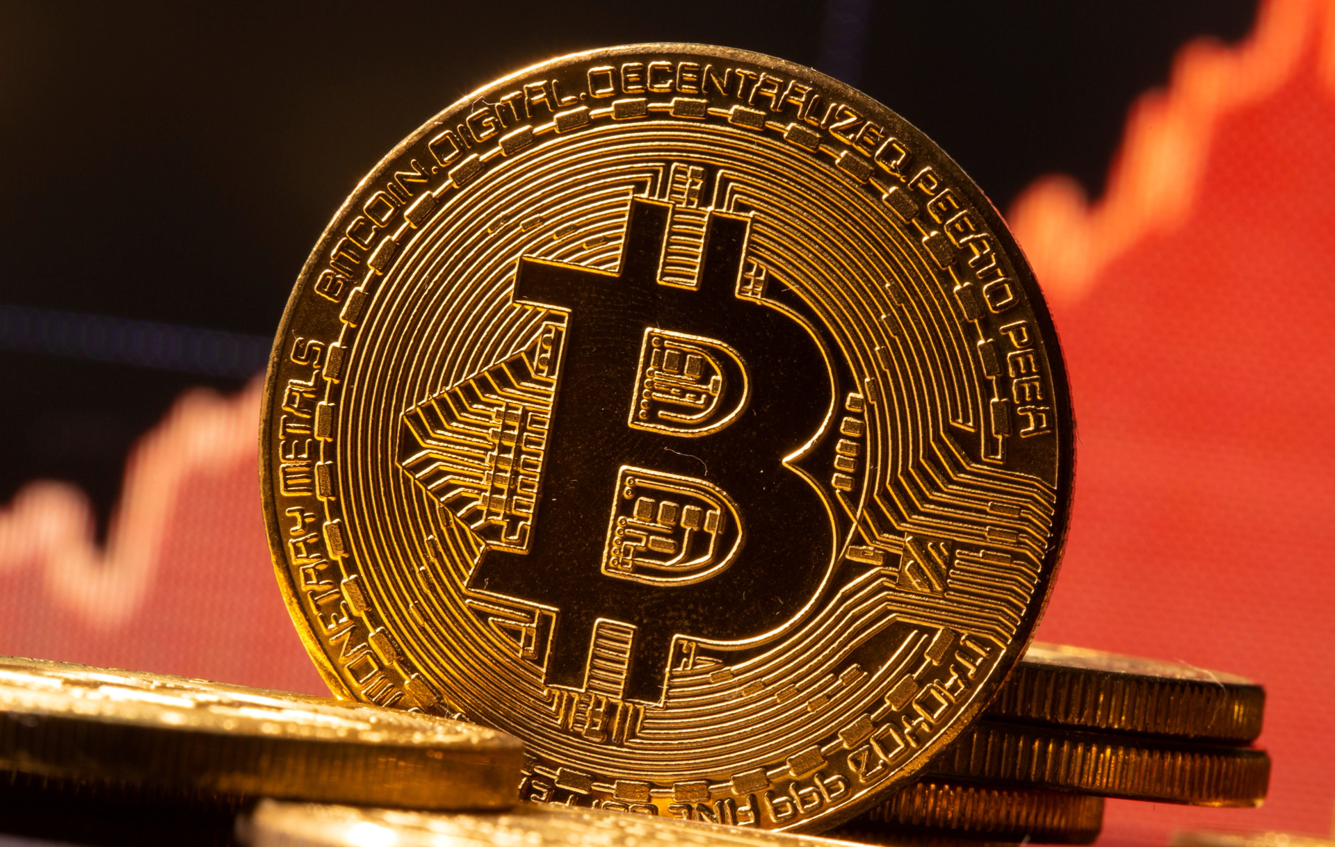 bitcoin tăng lên 30,000 usd