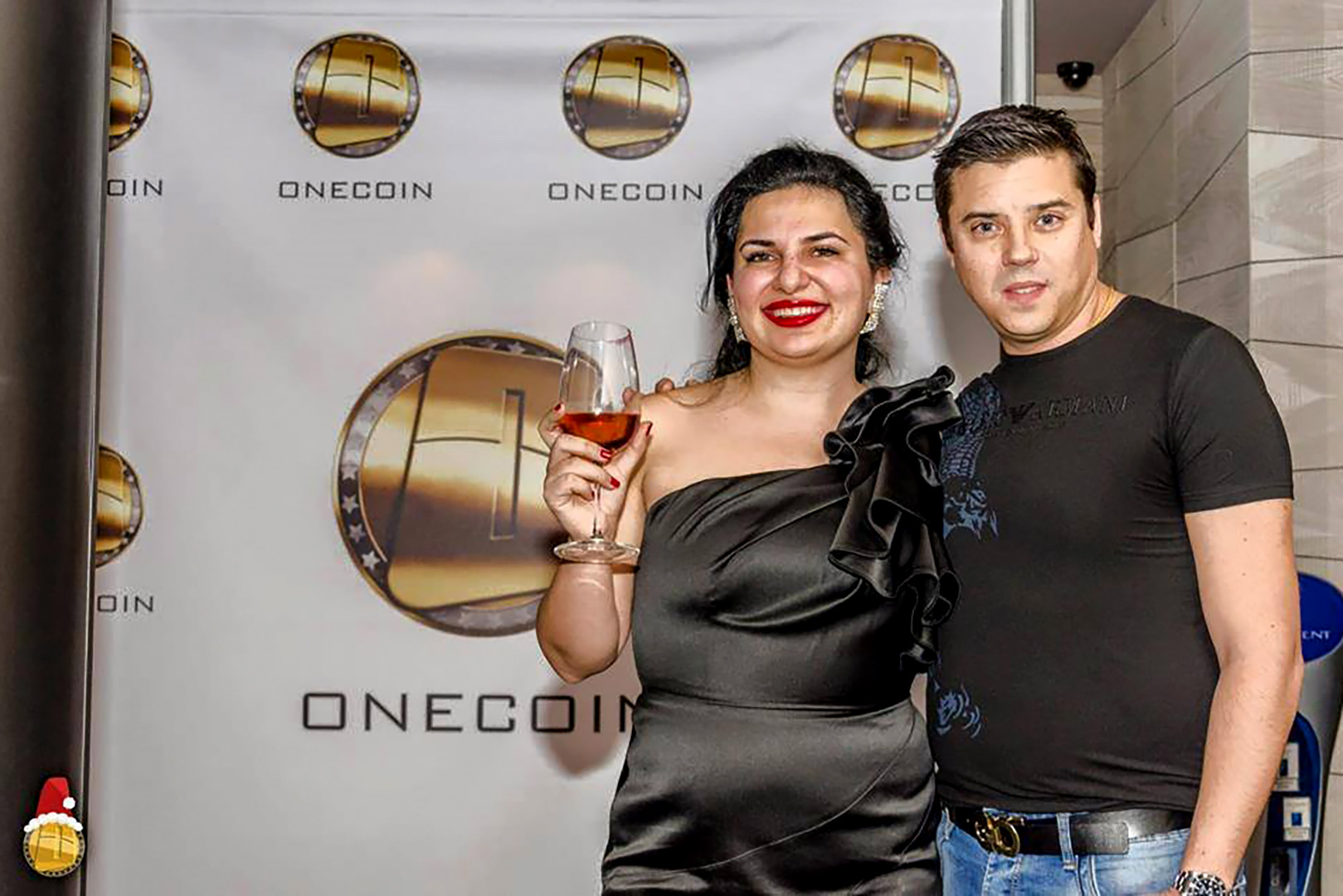 đồng sáng lập onecoin