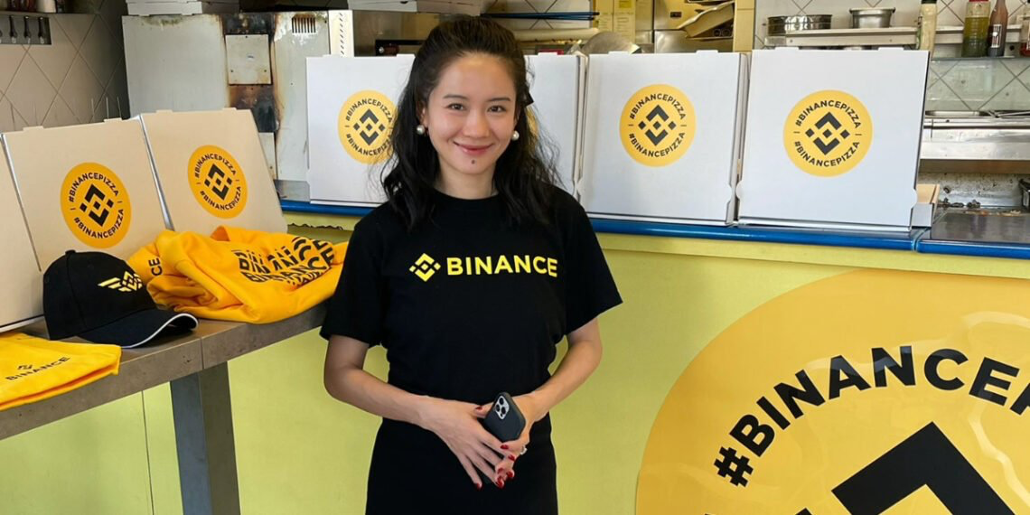 yi he quản lý binance labs